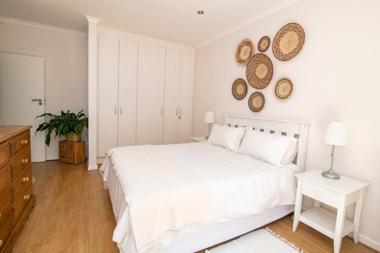 Camps Bay Guest Suite With Private Pool Kapské Město Exteriér fotografie